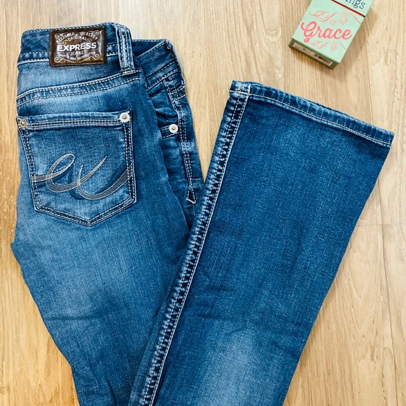 💙Express Bootcut Jeans💙 - Picture 4 of 6